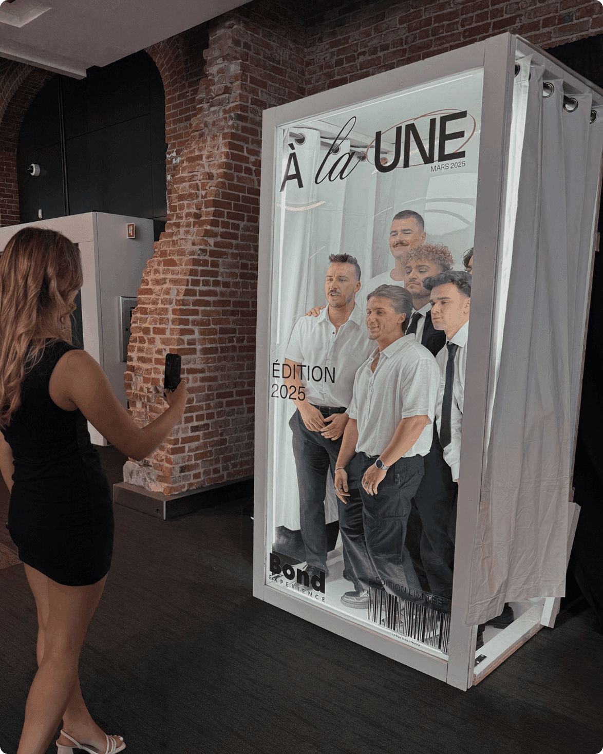 Location de photobooth personnalisable style magazine